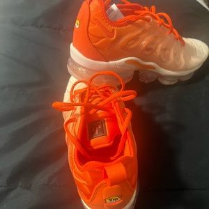 NIKE AIR VaporMax Plus  Active Orange Sneakers 10